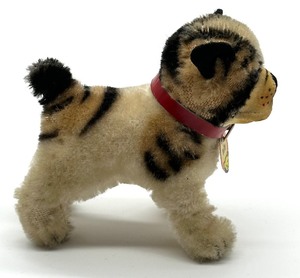 lot 67 image: Steiff Bully Stuffed Dog