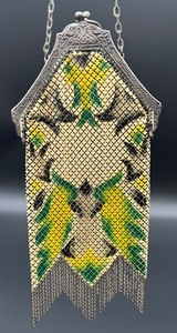 lot 175 image: Vintage Art Deco Whiting & Davis Mesh Purse Handbag in Yellow & Green