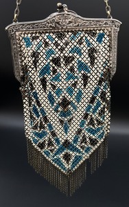 lot 195 image: Vintage Art Deco Mesh Bag Purse - Gun Metal Fringe