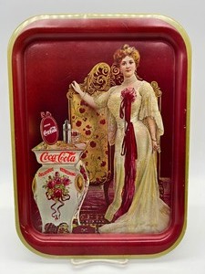 lot 52 image: Vintage Red Purse Handbag and Coca-Cola Tray