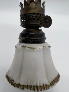 lot 93 image: ABCO Antique Victorian Kerosene Painted Milk Glass Lamp