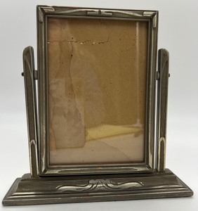 lot 214 image: Vintage Swing Frame and 2 Vintage Pink Glass Perfume Bottles