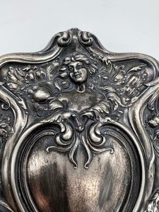 lot 232 image: Vintage Art Nouveau Repousse Victor Silver Co. Hand Mirror
