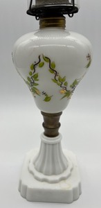 lot 86 image: Antique Vintage Hand Painted Milk Glass Oil Kerosene Lantern Lamp