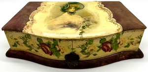lot 28 image: Vintage Celluloid Vanity Box, Tin Comb Holder, Curling Iron & Empemera