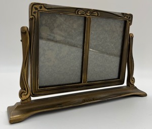 lot 249 image: Vintage Swing Frame, Jewelry Casket, and  Vanity Jar