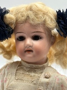 lot 149A image: Vintage German Doll Floradora