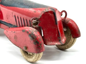 lot 148A image: Vintage Toy Metal Wyandotte Car
