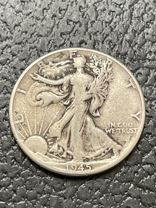 1945 Walking Liberty Half Dollar