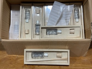 lot 29 image: Scent Stick Diffusers