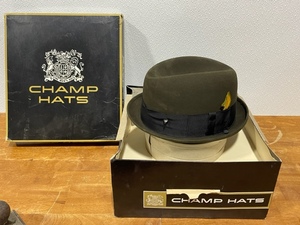 lot 52 image: Vintage Champ Hat