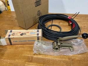lot 112 image: Steel Strapping Tensioner and Plastic Strapping