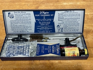 lot 126 image: J.C. Higgins Vintage Gun Cleaning Kit