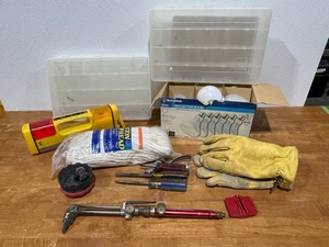 lot 133 image: Tools and Hardware