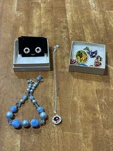 Assorted Jewelry