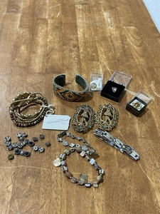 Assorted Jewelry