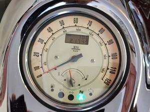lot 5 image: 2000 Yamaha Road Star Cruiser