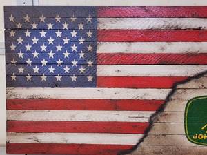 lot 107 image: Wooden Patriotic John Deere Wall Decor