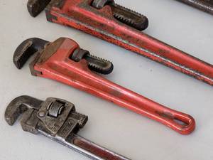 lot 113 image: Assorted Pipe Wrenches