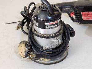 lot 112 image: Electric 6 Sander  Polisher and Router