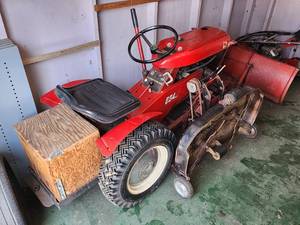 lot 8 image: Vintage Red 1964 Wheel Horse 854 Riding Lawn Mower