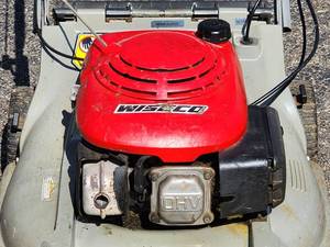 lot 91 image: Wiseco Lawn Mower