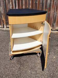 lot 191 image: Used Garage Corner Unit