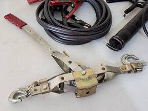 lot 165 image: (3) Garage Tool Accessories