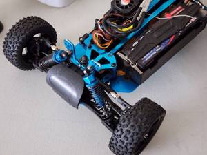 lot 156 image: Awesome RC Racing Car