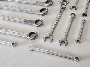 lot 151 image: Assorted Standard & Metric Wrenches