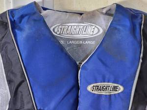 lot 172 image: (2) LG  XLG Blue Straight Line Life Vests