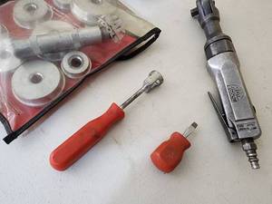 lot 131 image: Assorted Mac Tools and Accessories