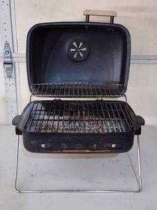 lot 230 image: Portable Sunbeam Camping Grill