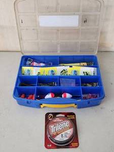 lot 233 image: Fishing Organizer with assorted Fishing Accessories