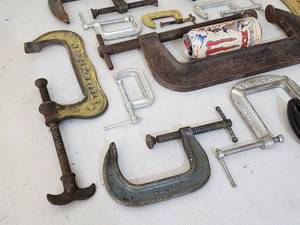 lot 239 image: Assorted Welding C-Clamps