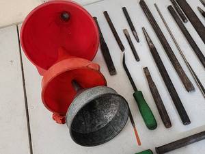 lot 249 image: Assorted Chisel  file  Pry Bars