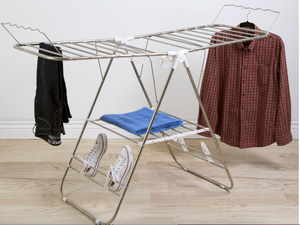 lot 192 image: Everyday Home Sturdy Adjustable Gullwing Drying Rack with Shoe Horns (OPEN BOX)
