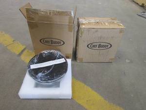 lot 290 image: LOT OF 2 - Chef Buddy 82-5758-BLK Glass Food Storage Containers with Snap Lids Black - 10 Piece (TOTAL 20 PIECES, A COUPLE LIDS ARE CRACKED)