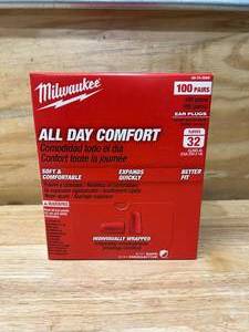 MILWAUKEE Case of 100 Pairs of- Red Disposable Ear Plugs with 32 dB Noise Reduction Rating