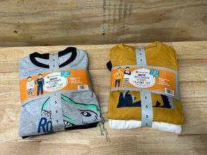 MEMBERS MARK Lot of 2- 4 Piece Boys Favorite Fleece Pajama Sets- Size 5
