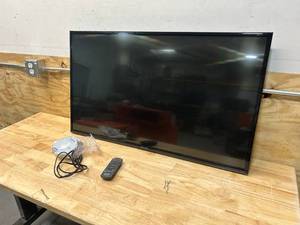 PANASONIC TH-42LFE7U 42-Class Full HD Commercial LCD Display