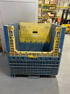 Collapsible Plastic Storage Bin