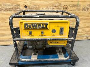 DEWALT DG2900 Generator