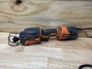 RIDGID Thru Cool 6 Amp 1-Handed Orbital Reciprocating Saw with Case