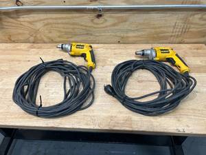 DEWALT Lot of 2- DW272WT VSR Drywall Screwdrivers