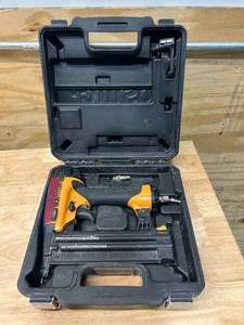BOSTITCH BT1855 Brad Nailer with Case
