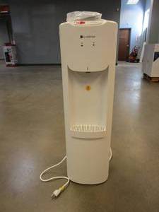 lot 33 image: Glacier Bay  White Top Load Water Dispenser (OPEN BOX)