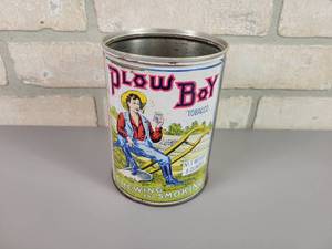 lot 338 image: Vintage Plow Boy Chewing & Smoking Tobacco 8oz Tin Can