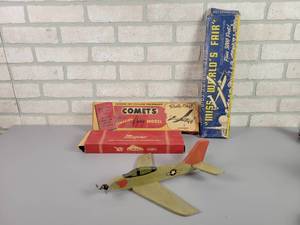 lot 360 image: Vintage Gliders, Boxes and Wood Airplane - Megow, Comets and Scientific Model Airplane Co.