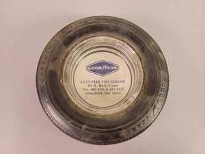 lot 365 image: Vintage Good Year Tire Ashtray